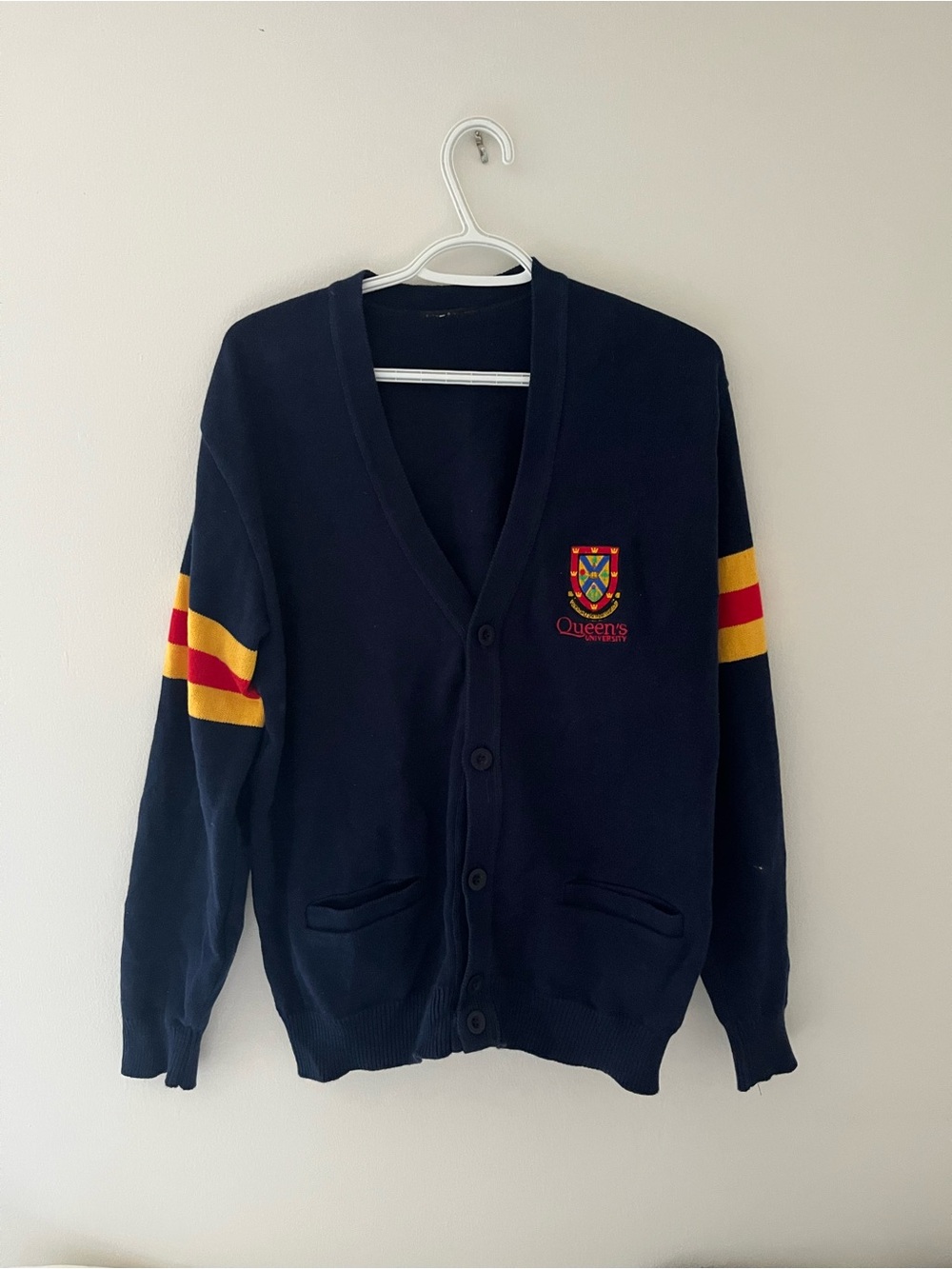 Queen’s University varsity logo crest button down cardigan
